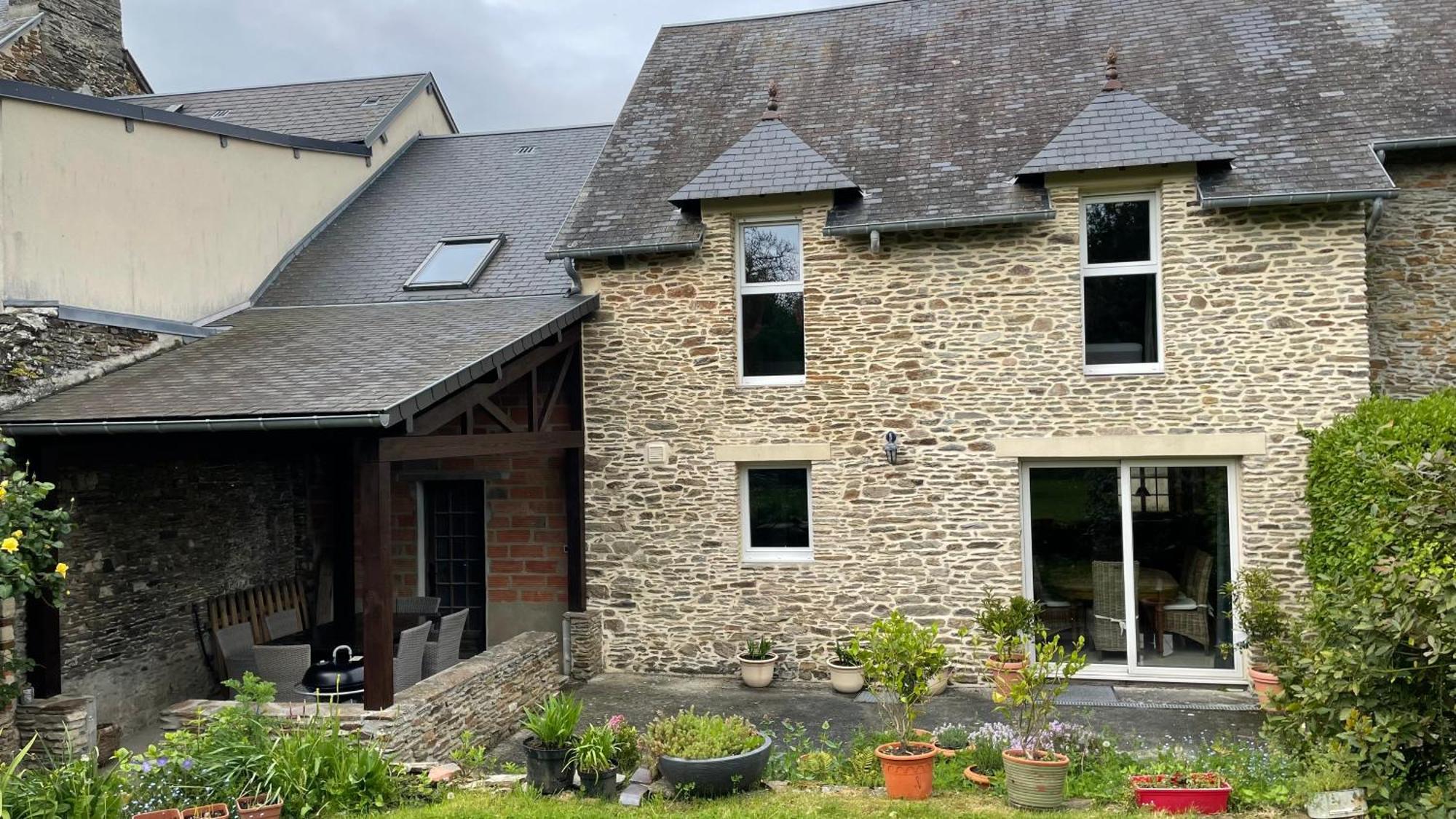 Holiday home Les Maisons Des Halles Cerisy-la-Foret